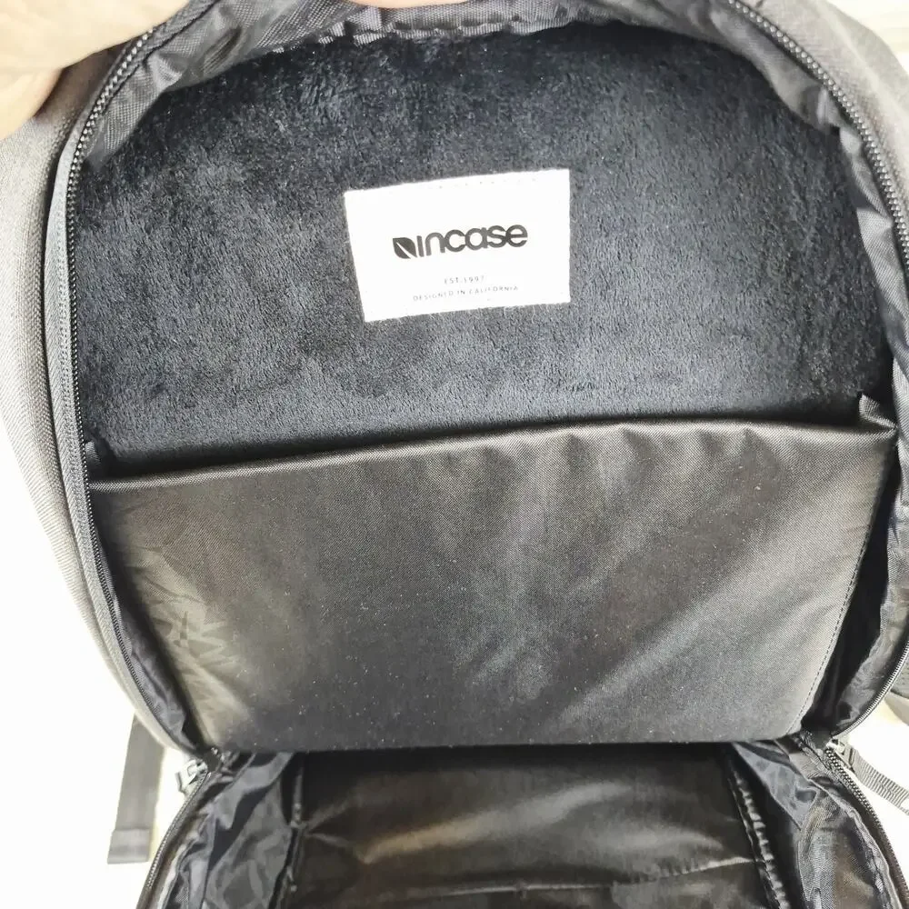 Incase ICON 16